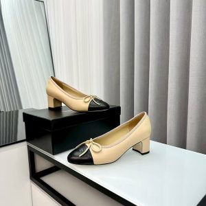 Chanel Classic Lambskin slingback heels