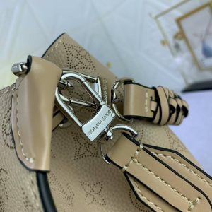 LV Muria Mahina