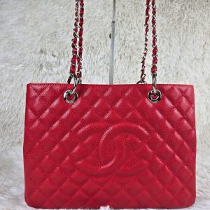 CHANEL GRAND SHOPPING TOTE RED 33CM