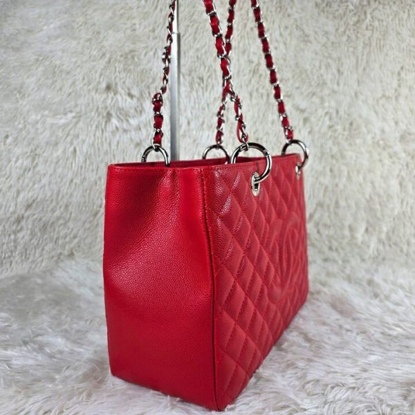 CHANEL GRAND SHOPPING TOTE RED 33CM