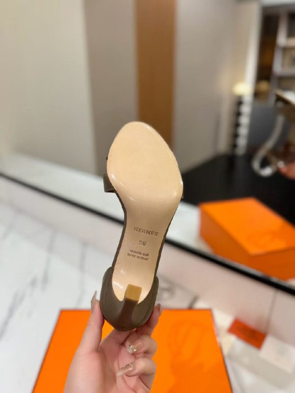 Hermes premiere high heels