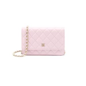 CHANEL Classic Wallet On Chain