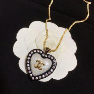 EN – Lux Chanel Necklaces 036