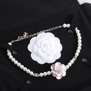 EN – Lux CHL Necklaces 006
