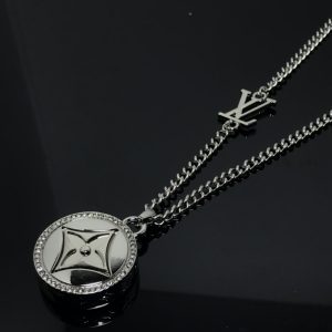 EN – Lux LV Necklaces 029
