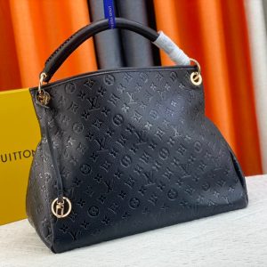 Louis Vuitton Artsy