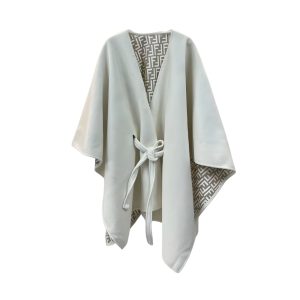 Fendi Poncho Camelia Wool And Cashmere White