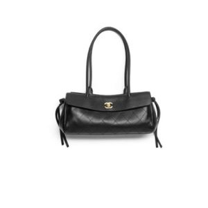 CHANEL Small Tote